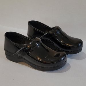 Dansko clogs women's size 10
